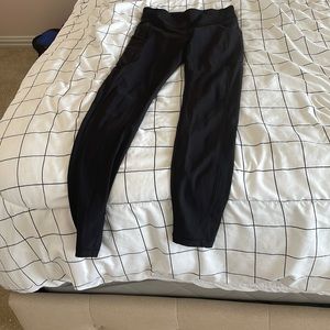 Black size 4 Lululemon leggings